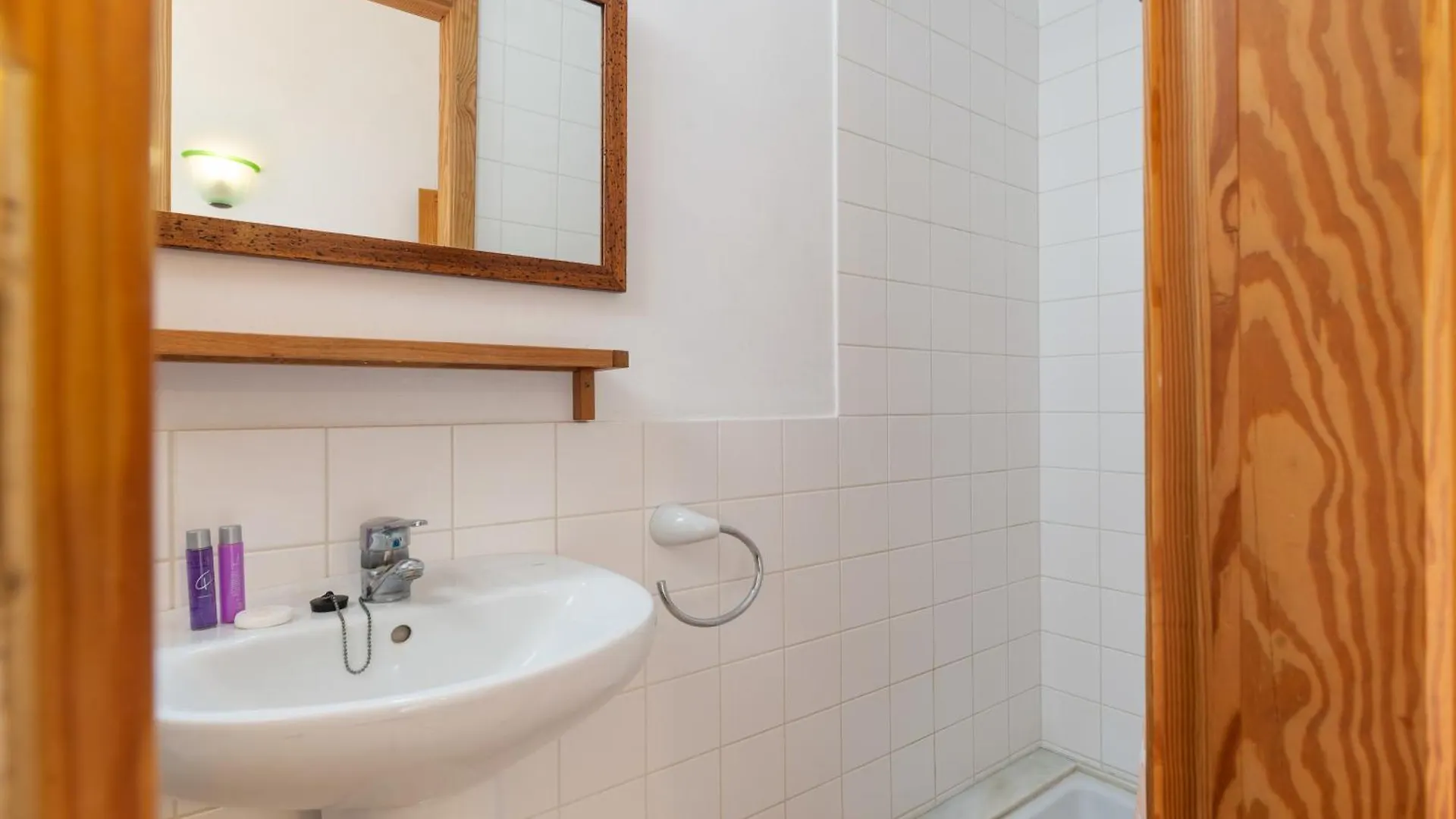 Petit Hotel Hostatgeria La Victoria アルクディア