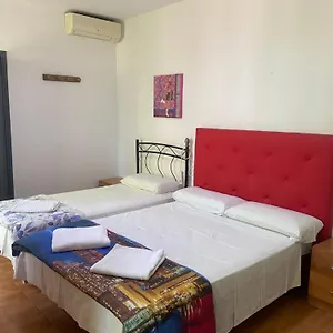 pension-teruel.catalonia-hotels.com/